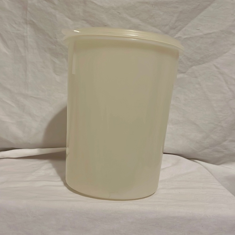 Vintage Eagle Super Seal container